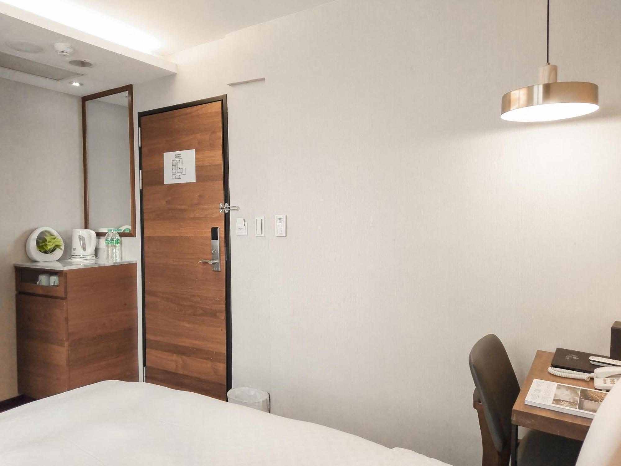 Check Inn Express Taipei Station Ngoại thất bức ảnh